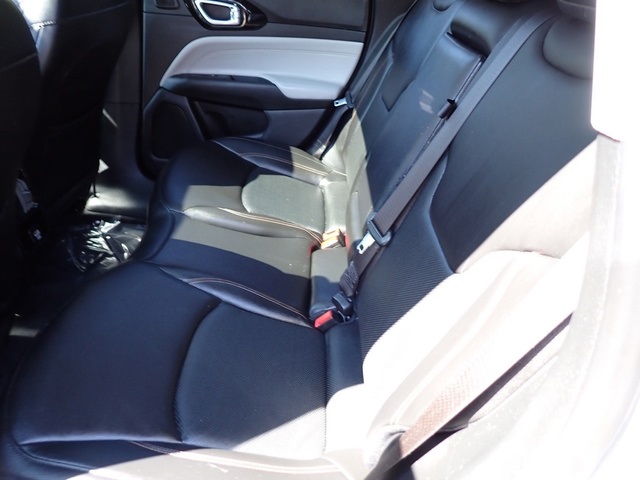 2022 Jeep Compass Limited photo 15