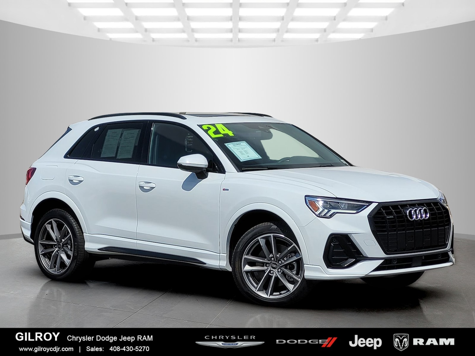 2024 Audi Q3 S Line Premium Plus's photo