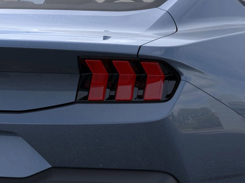 2025 Ford Mustang EcoBoost photo 19