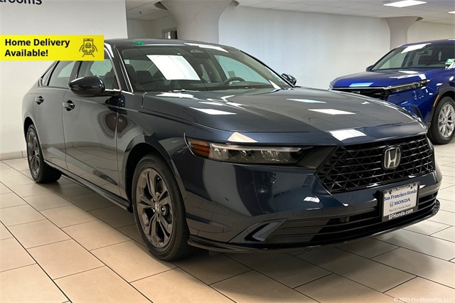 2025 Honda Accord Hybrid EX-L's photo