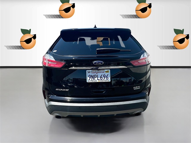 2020 Ford Edge SEL photo 6
