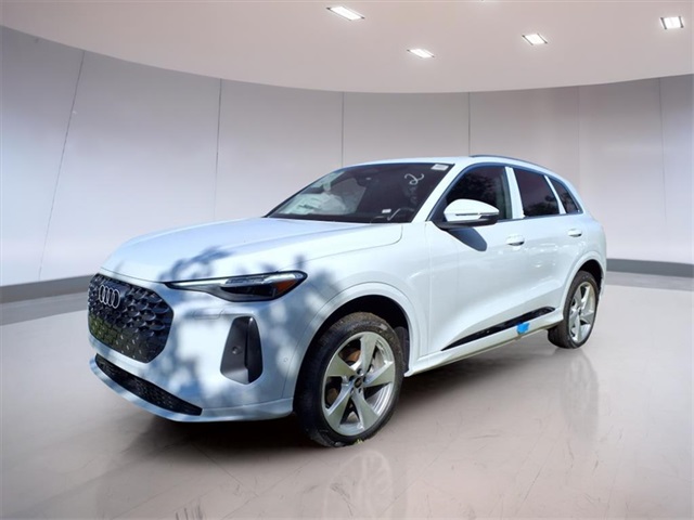 2025 Audi Q5 Premium Plus photo 4