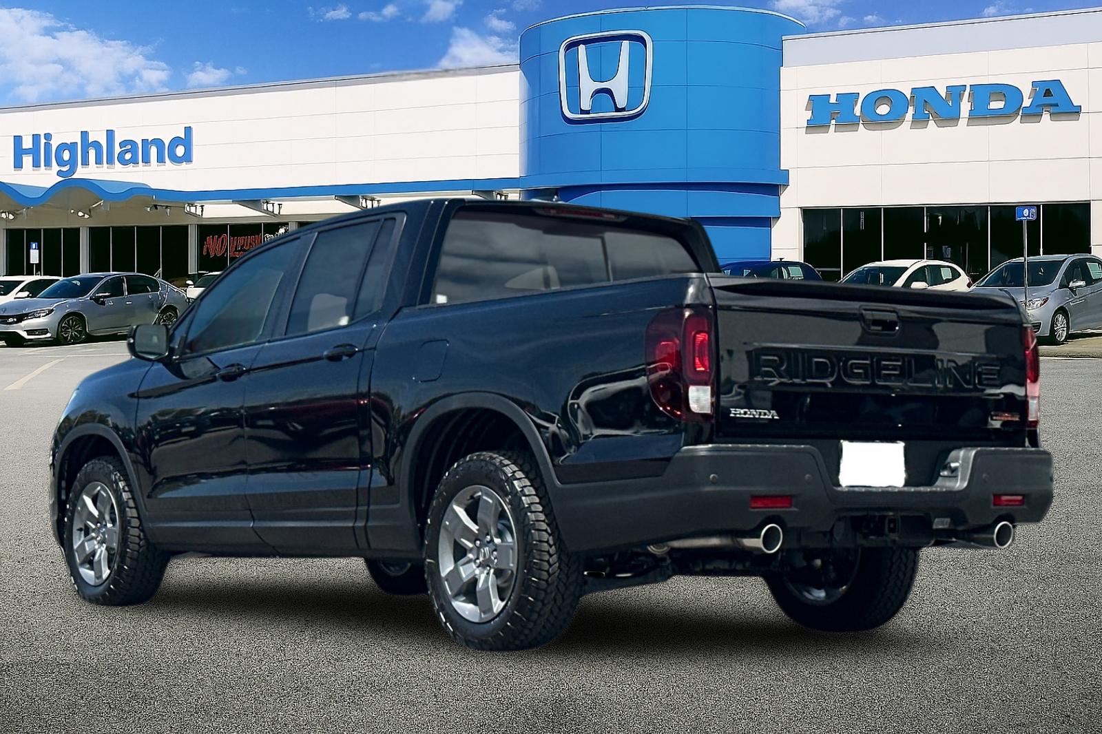 2025 Honda Ridgeline TrailSport photo 3