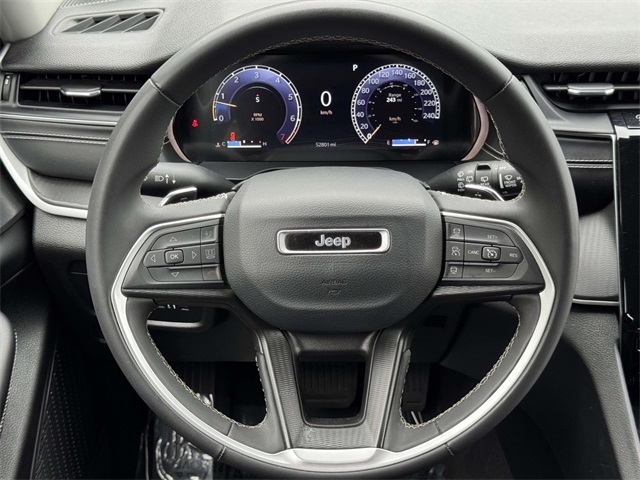 2023 Jeep Grand Cherokee Laredo photo 18