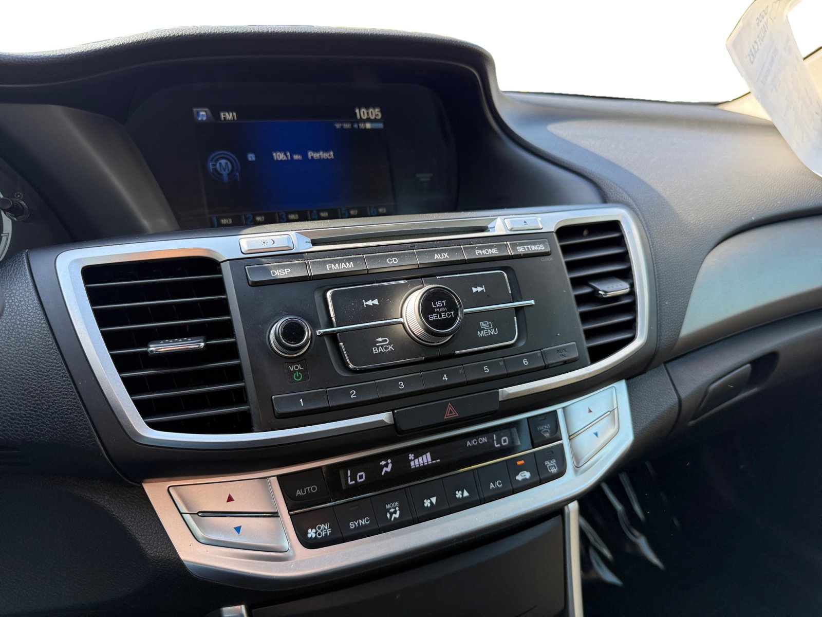 2015 Honda Accord LX photo 12