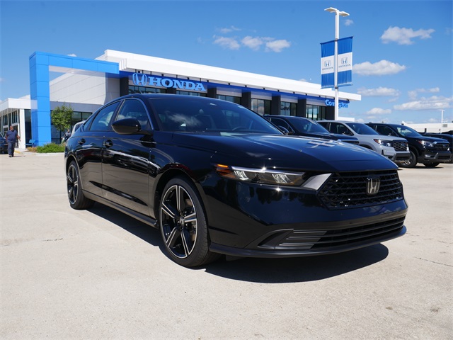 2025 Honda Accord Hybrid Sport's photo