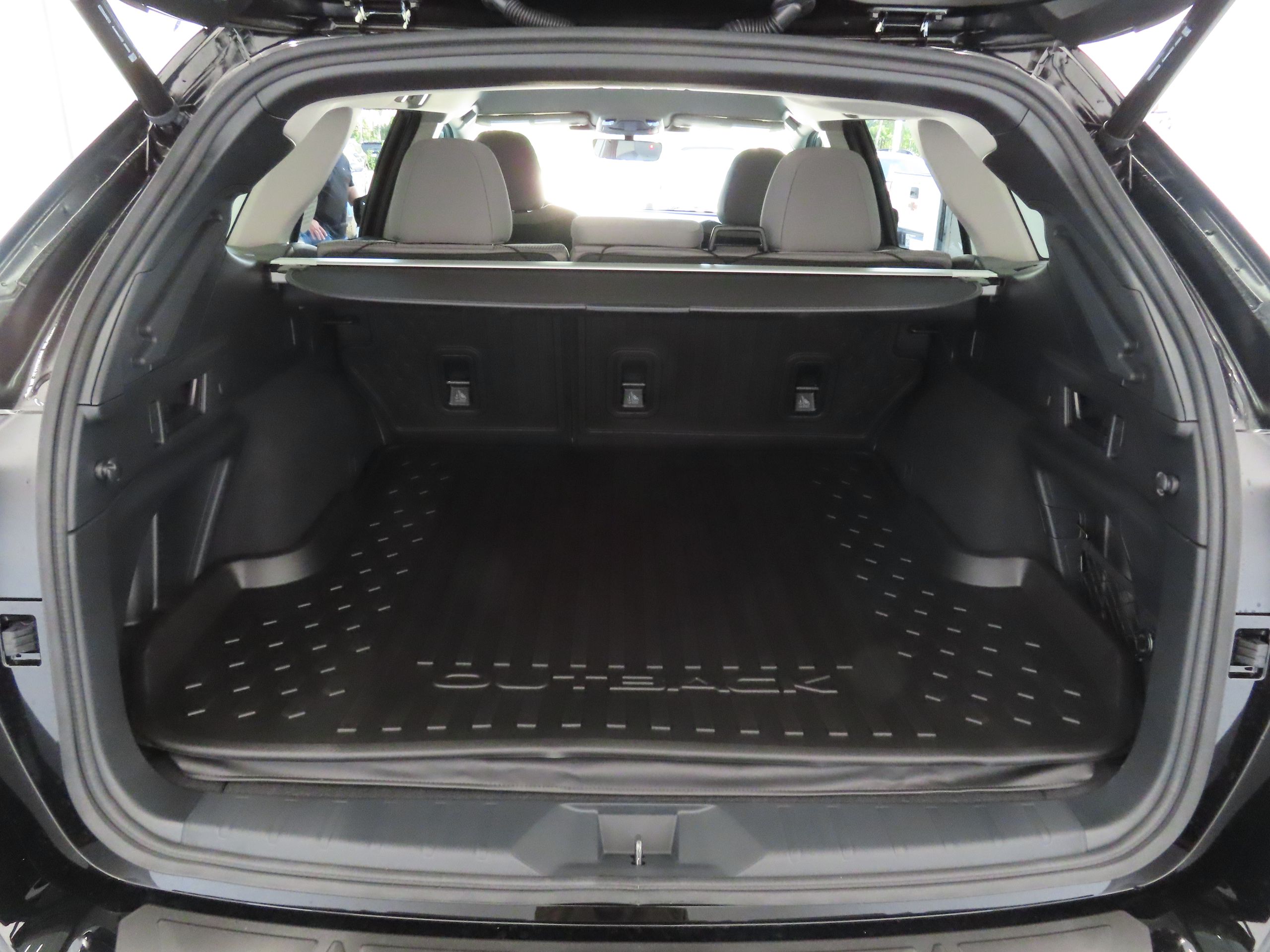 2025 Subaru Outback Premium photo 21