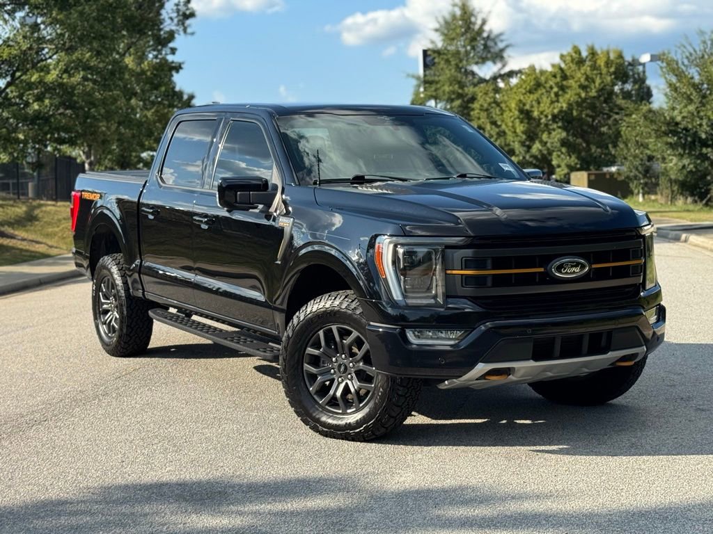 2023 Ford F-150 XL photo 2