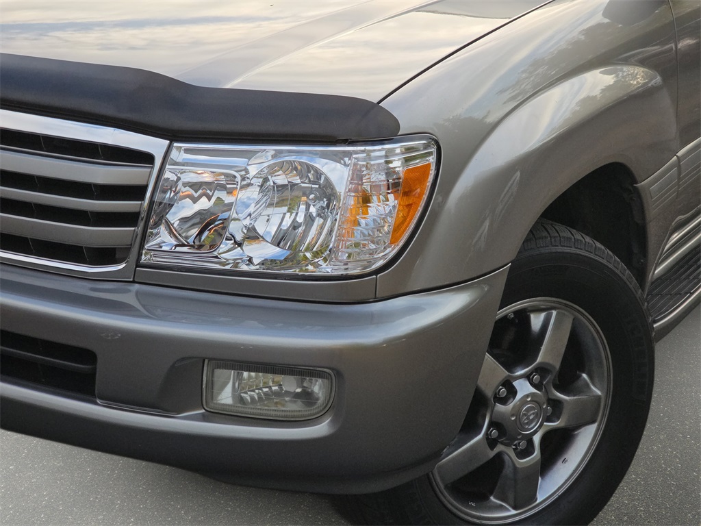 2006 Toyota Land Cruiser Base photo 27
