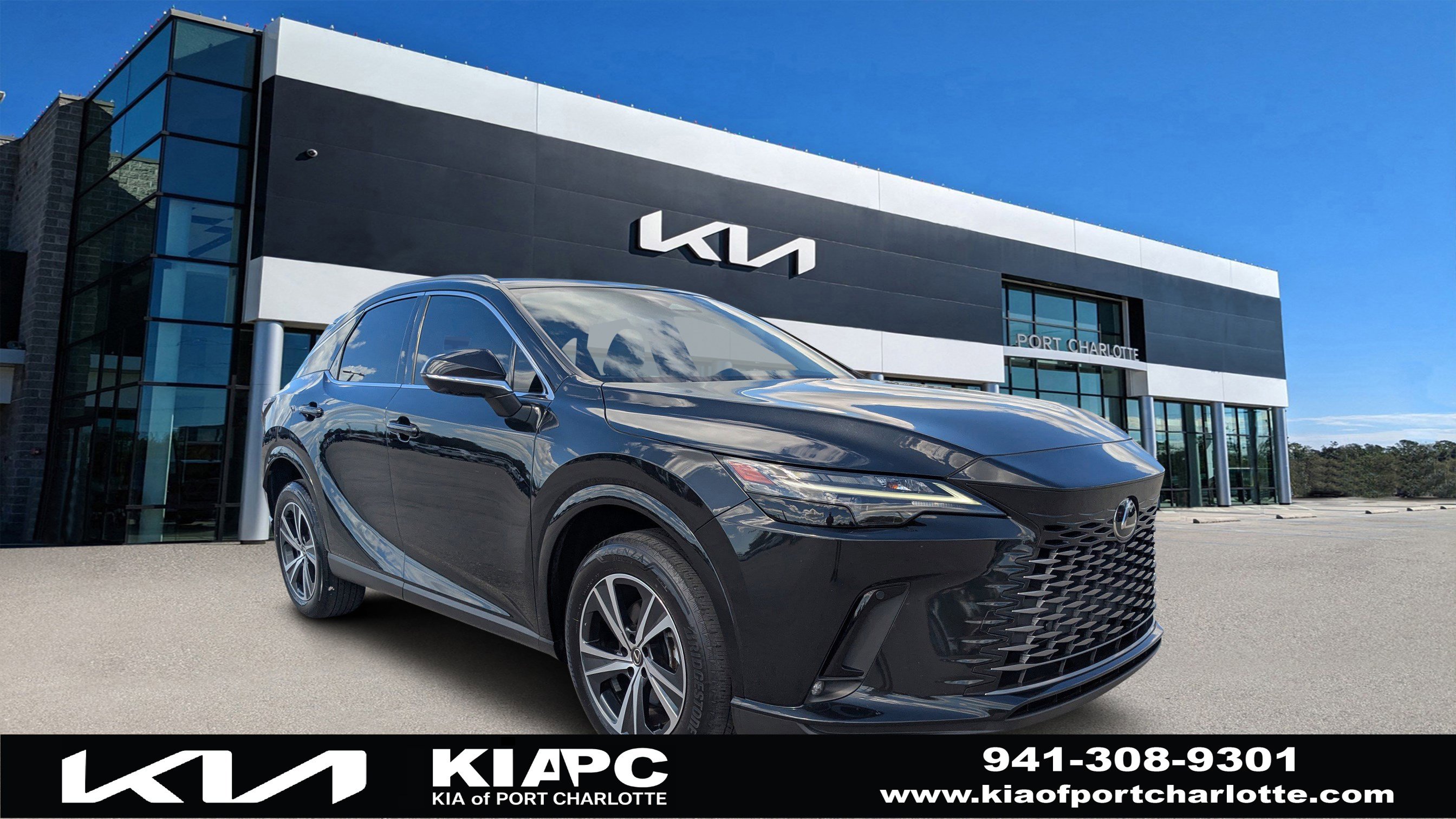2023 Lexus RX 350's photo