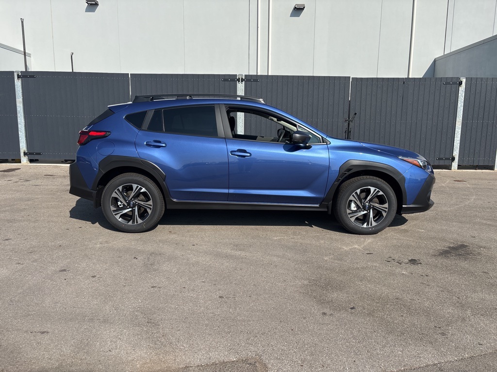 2025 Subaru Crosstrek Premium photo 2