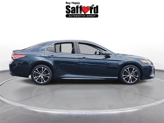 2018 Toyota Camry SE photo 8