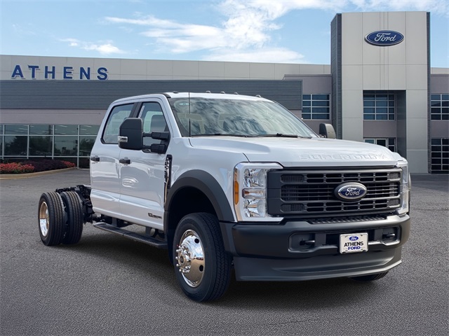 2026 Ford F-550 Super Duty Chassis Cab XL's photo