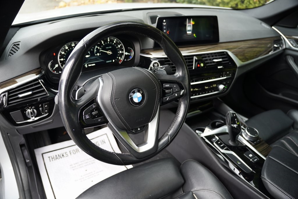 2019 Bmw 530i xDrive Sedan photo 2
