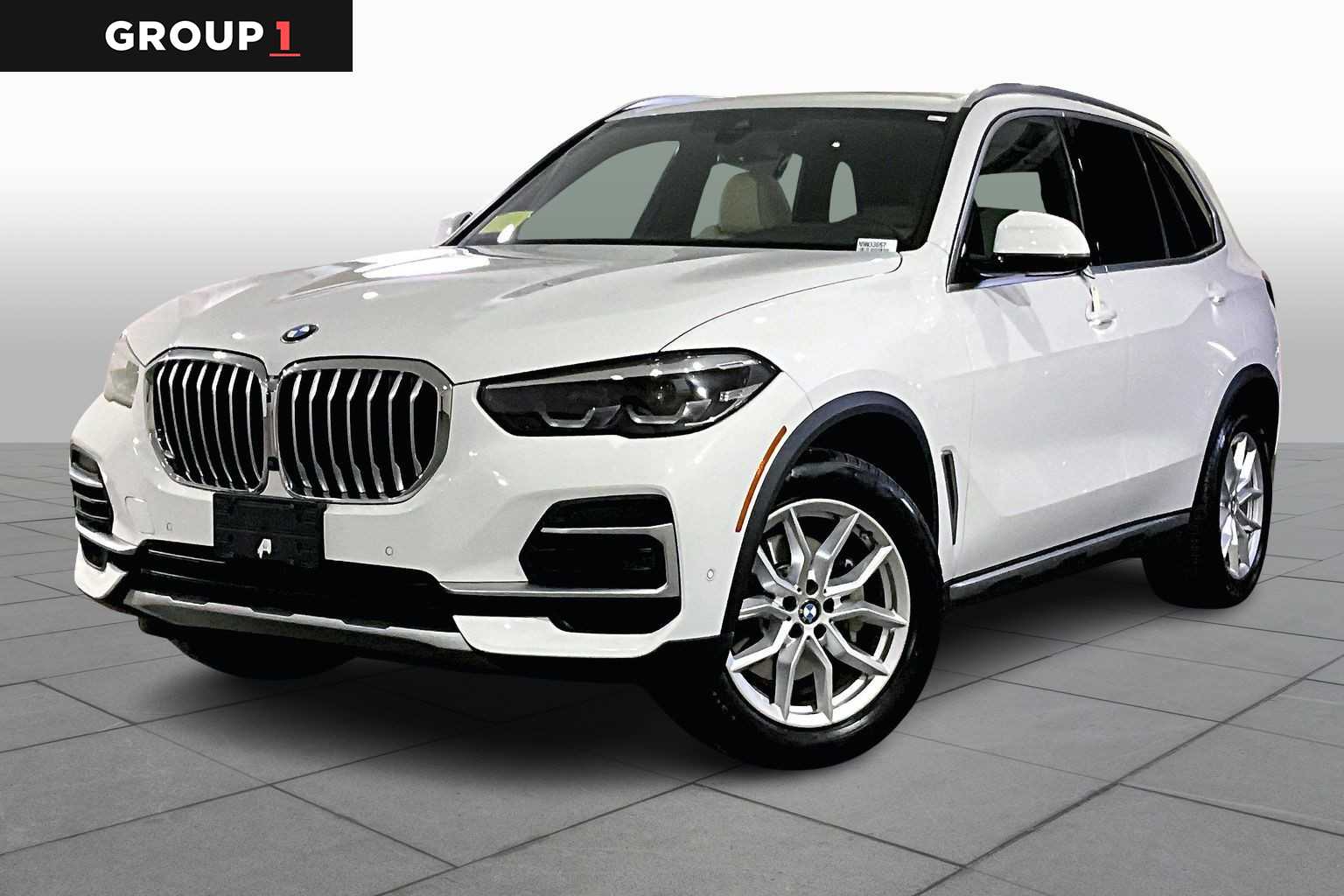 2022 BMW X5 40i's photo