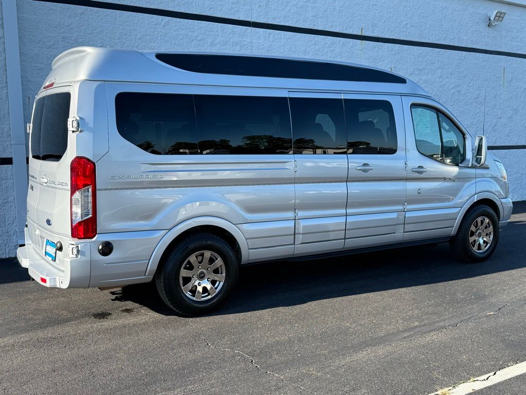2019 Ford Transit photo 3