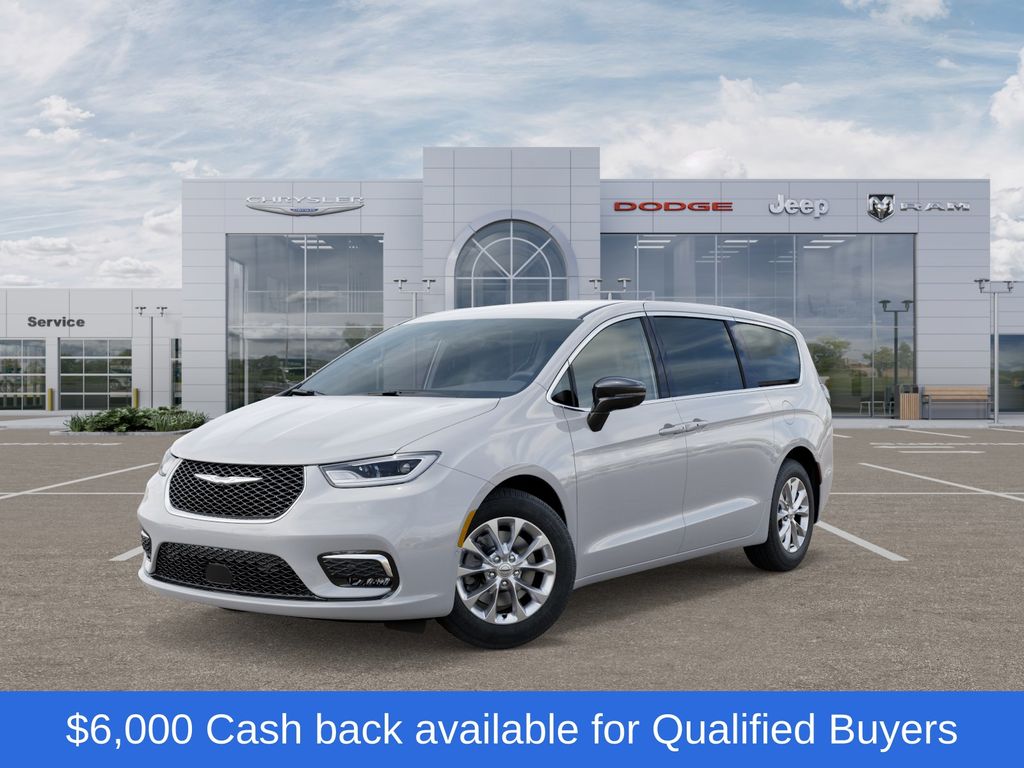 2026 Chrysler Pacifica Select's photo