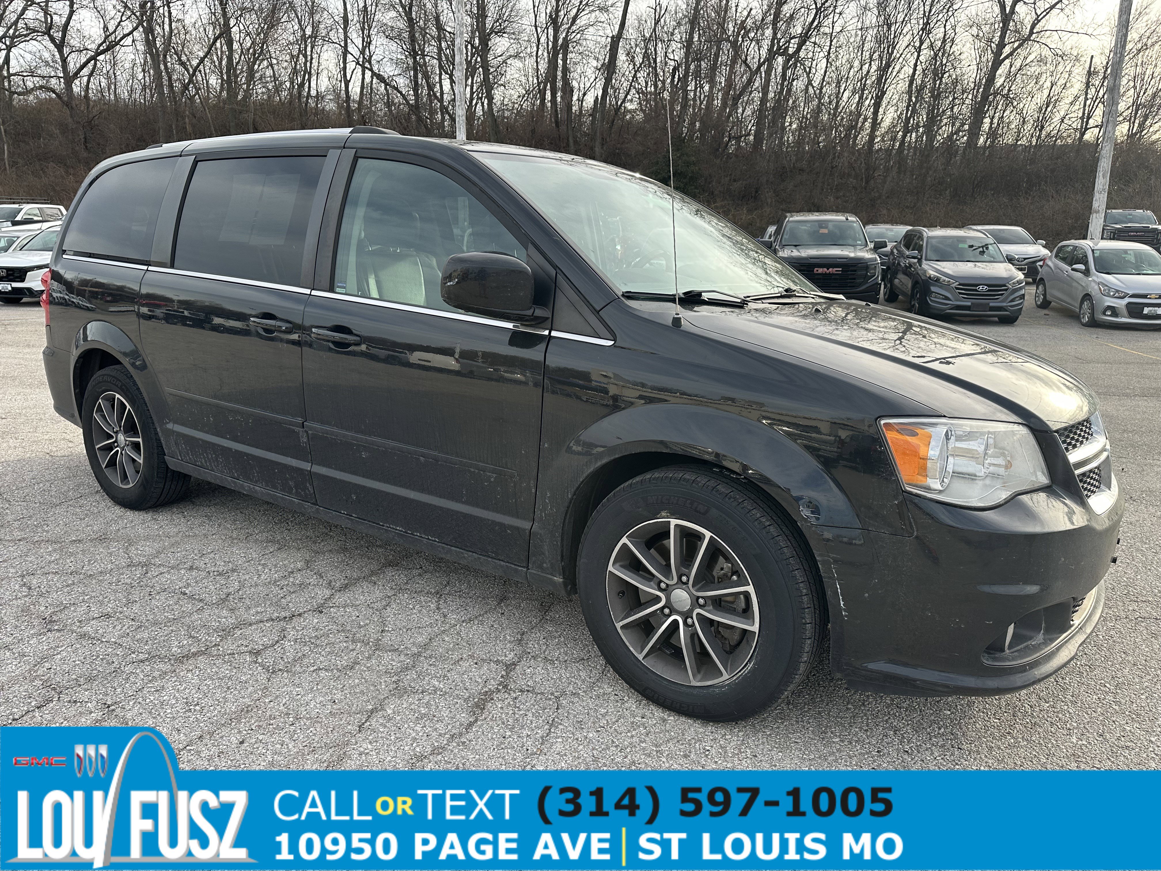 2017 Dodge Grand Caravan SXT's photo