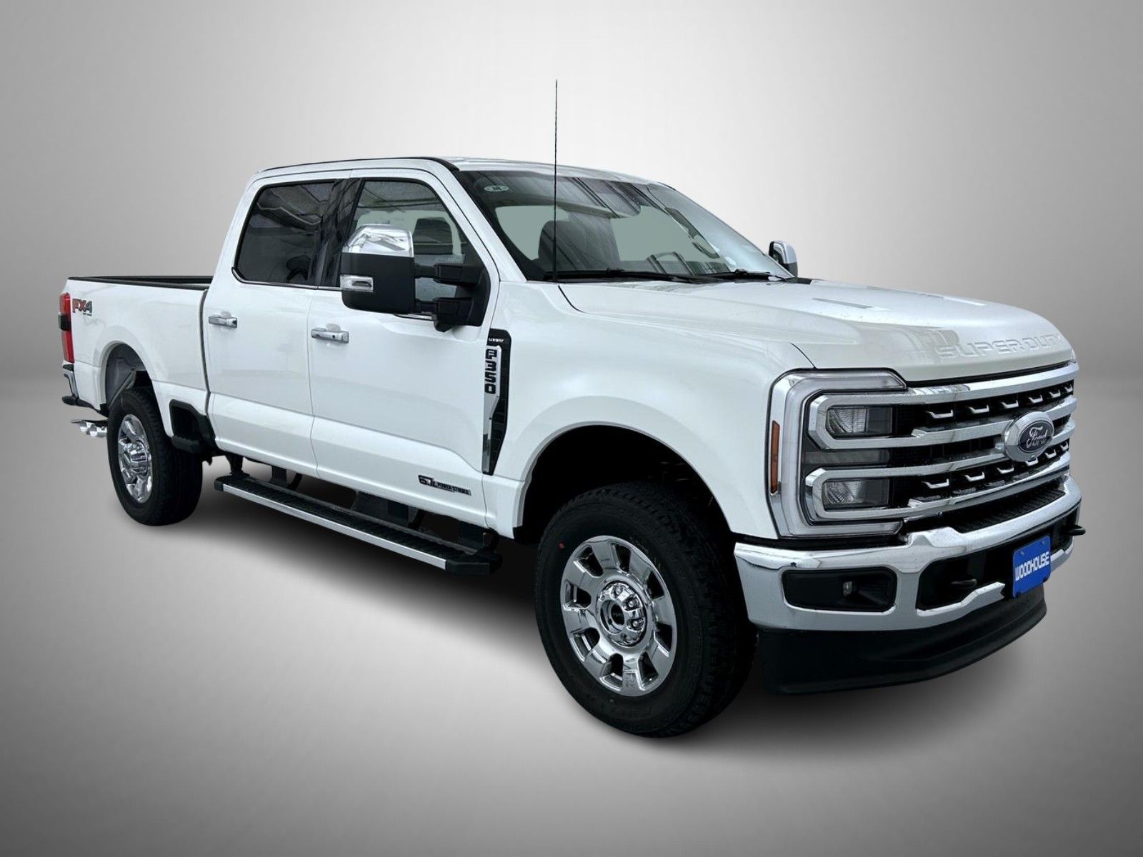 2025 Ford F-350 photo 3