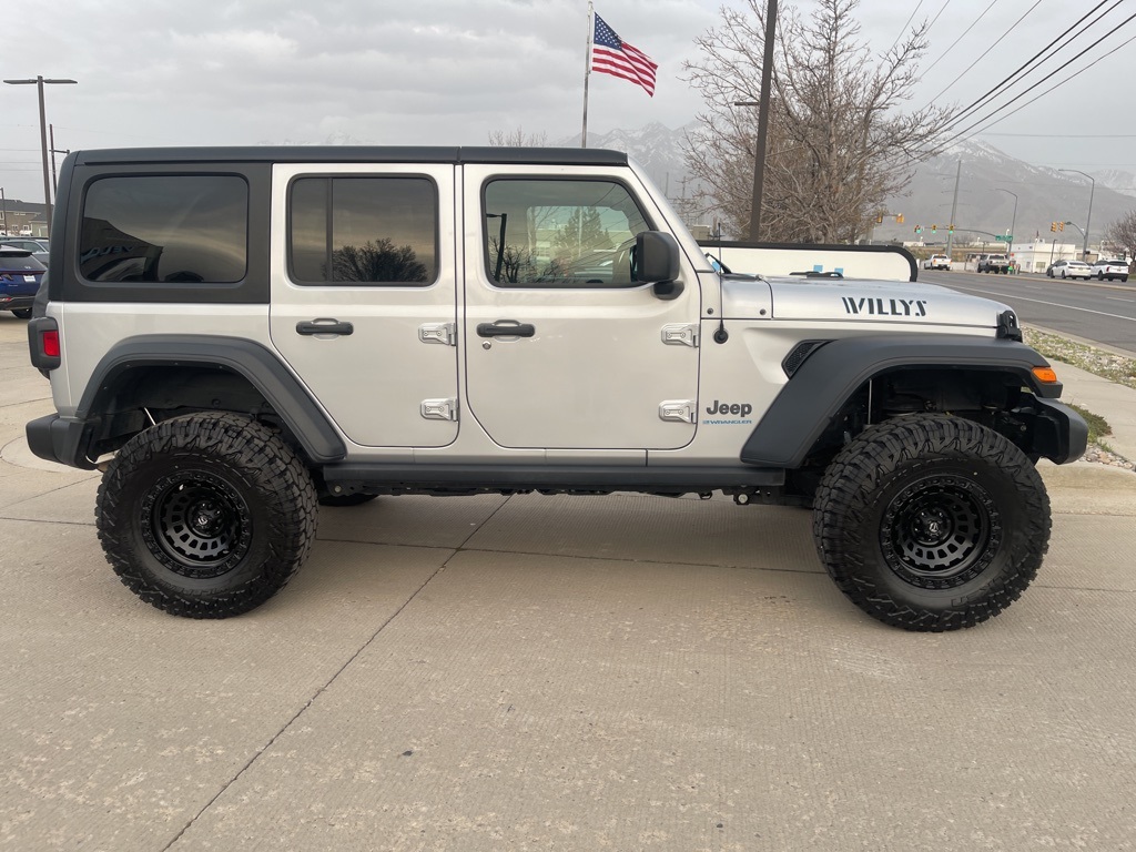 2023 Jeep Wrangler Base 4xe photo 2