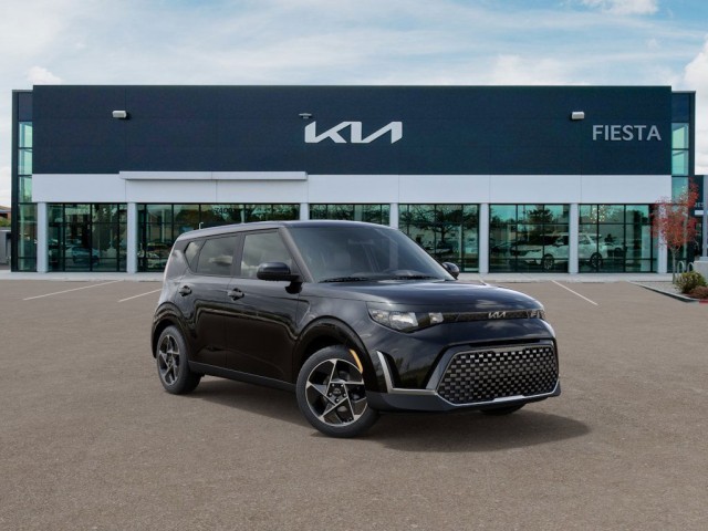 New 2025 Fusion Black Kia EX image 8
