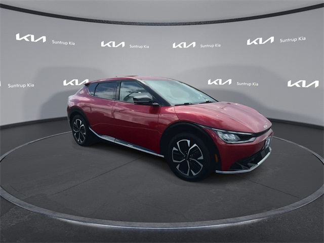 Used 2022 Kia Ev6 Wind with VIN KNDC34LAXN5028768 for sale in St. Louis, MO