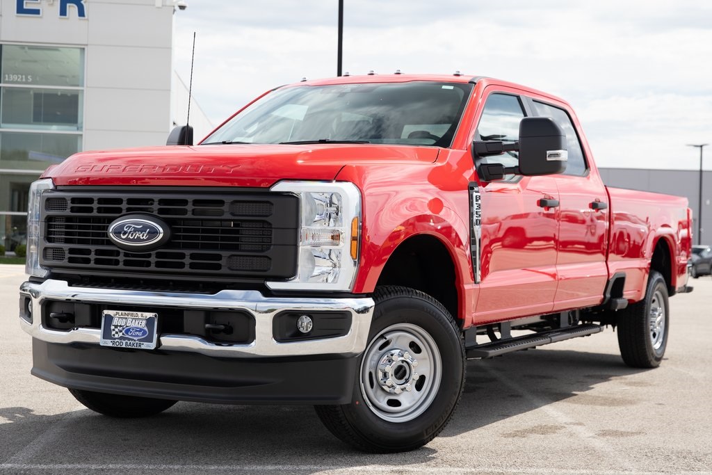 2025 Ford F-350 XL photo 4