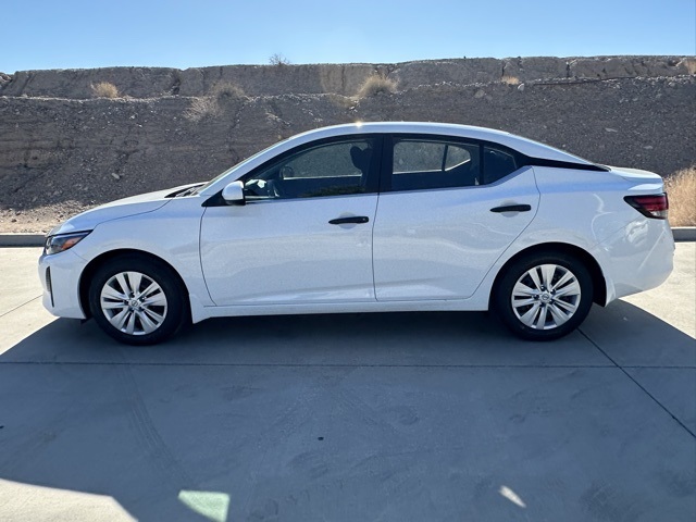 2025 Nissan Sentra S photo 4
