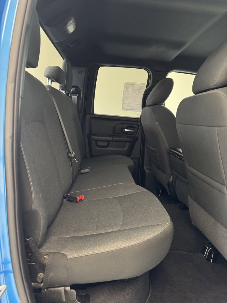 2021 Ram 1500 Classic Warlock photo 17