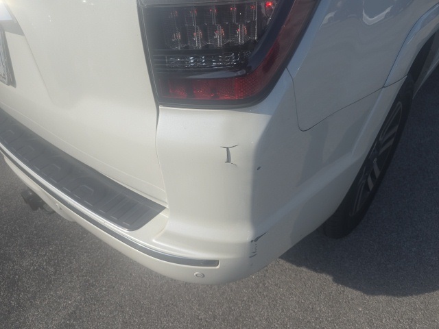 2014 Toyota 4Runner Limited photo 3