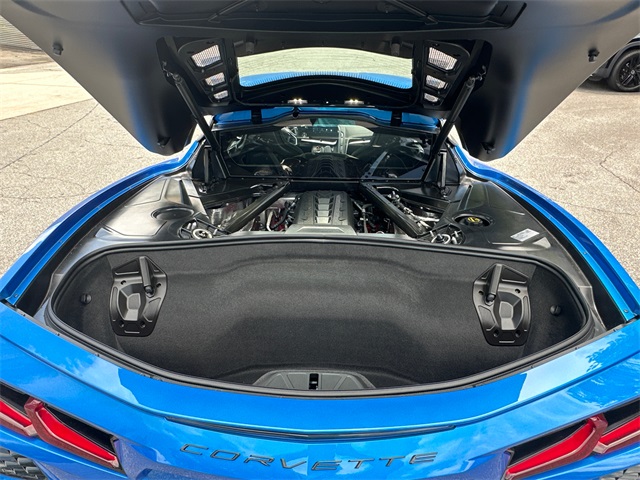 2024 Chevrolet Corvette Stingray 2LT photo 16