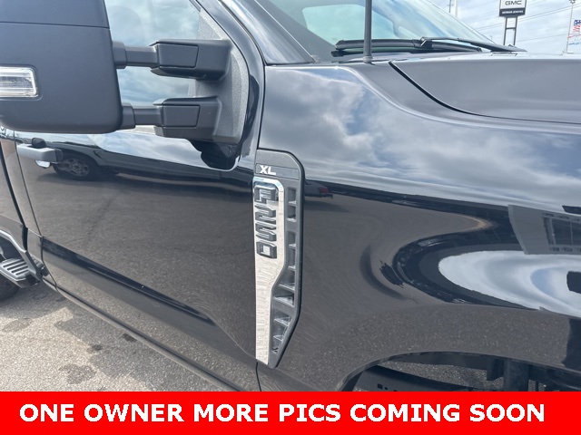 2023 Ford F-250 XL photo 7