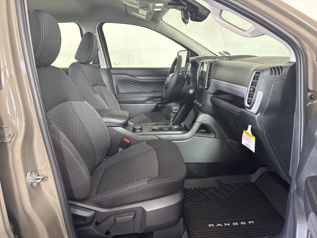 2025 Ford Ranger XL photo 4