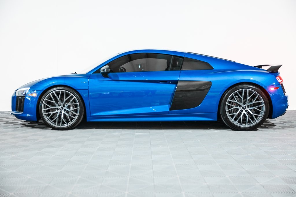 2017 Audi R8 V10 Plus Coupe photo 12