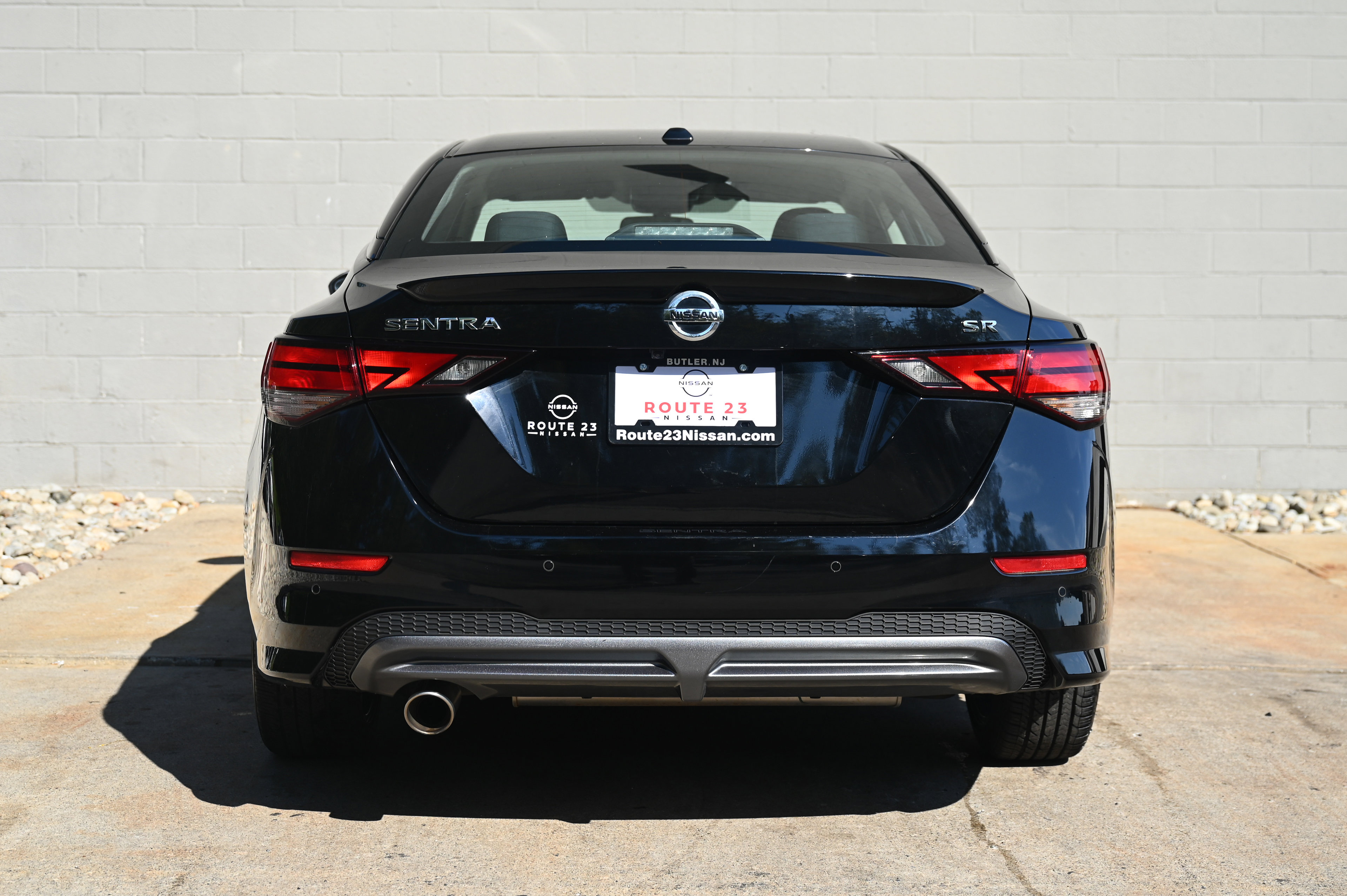 2021 Nissan Sentra SR photo 6