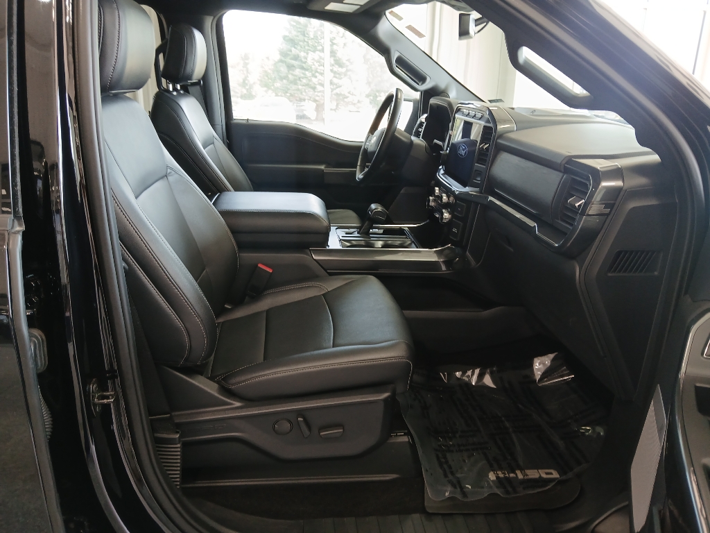 2022 Ford F-150 XLT photo 17