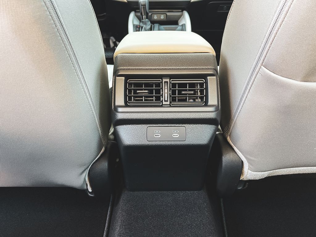 2025 Honda Accord SE photo 26