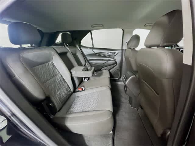 2023 Chevrolet Equinox LT photo 24