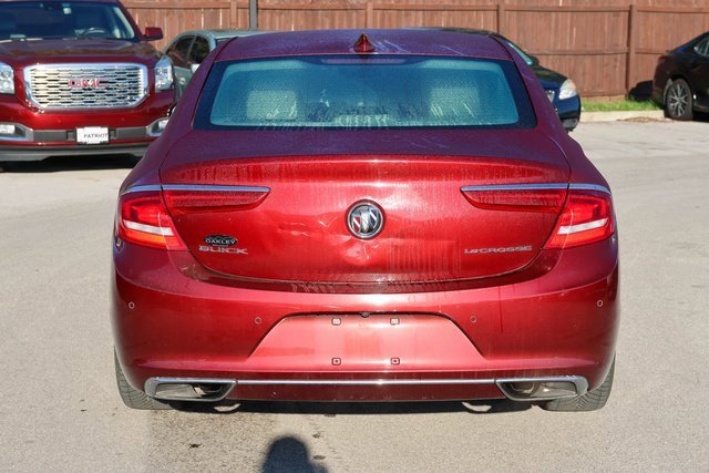 2017 Buick LaCrosse Essence photo 2