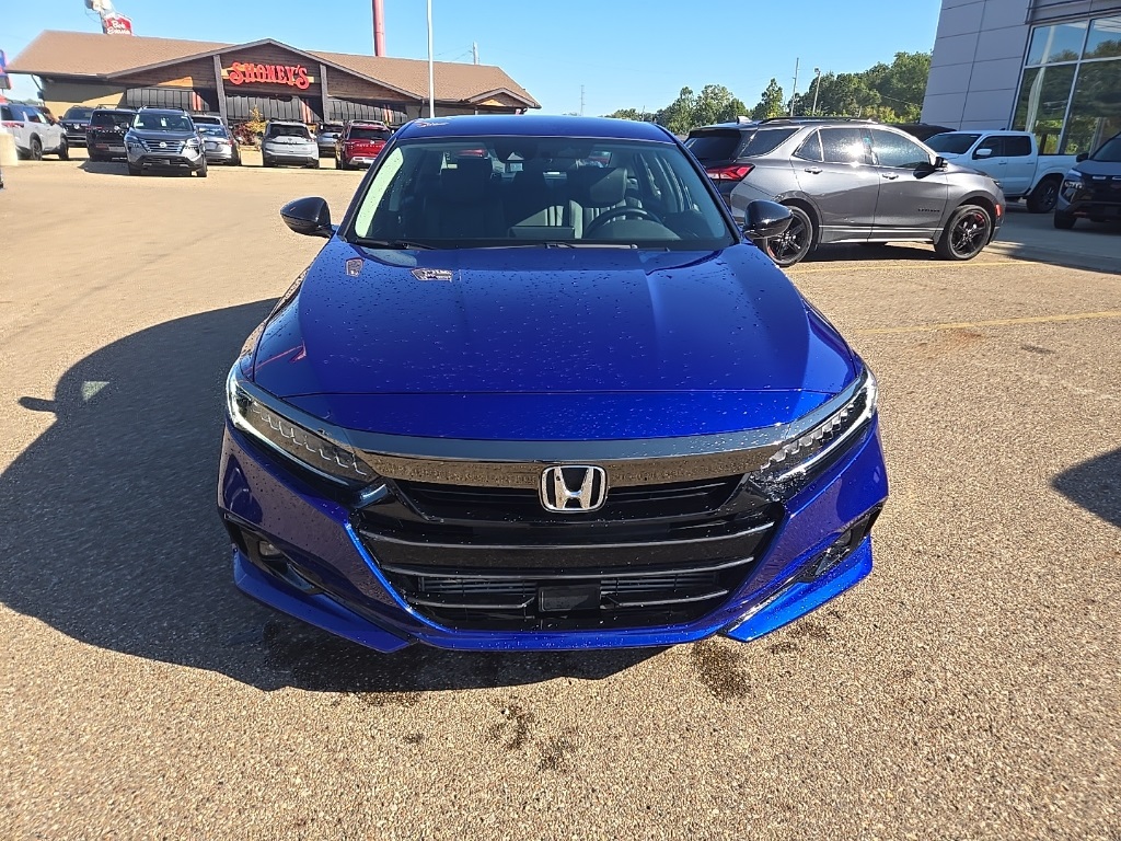 2022 Honda Accord Sport SE photo 2