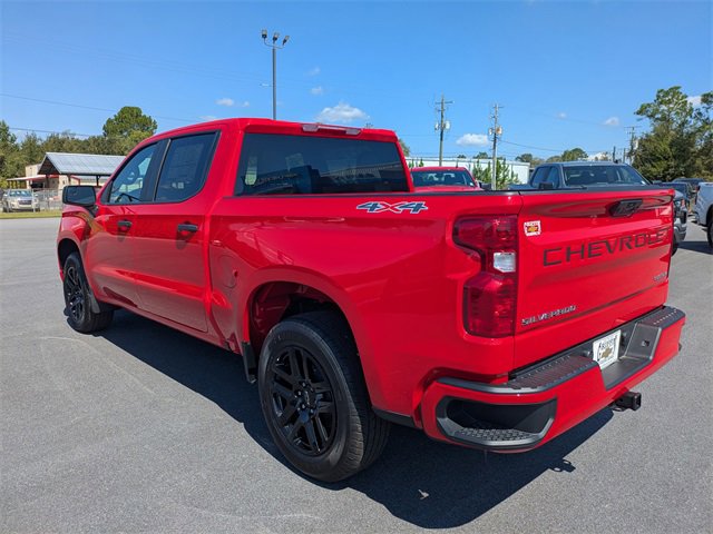 2025 Chevrolet Silverado 1500 Custom photo 6