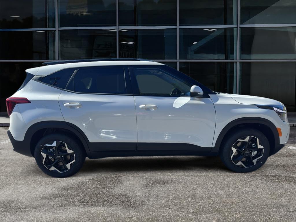 2026 Kia Seltos S photo 4