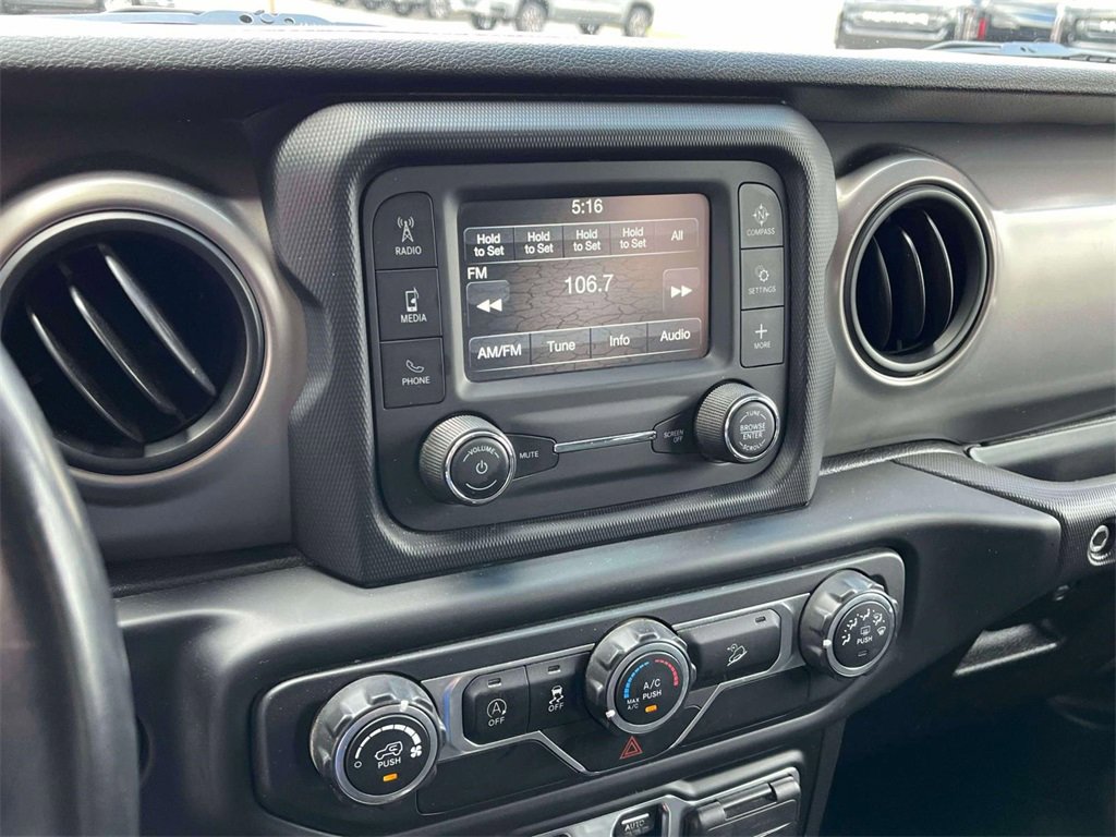 2019 Jeep Wrangler Unlimited Sport photo 30