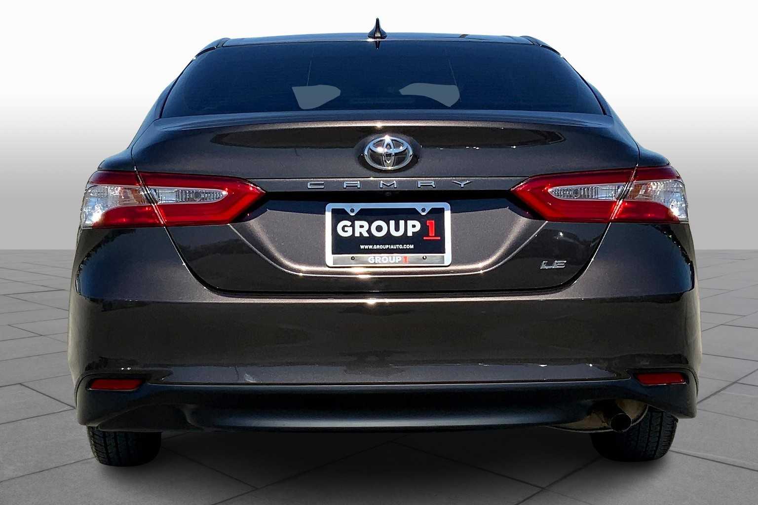 2019 Toyota Camry LE photo 4