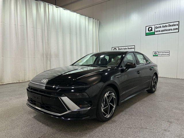 2025 Hyundai Sonata SEL Convenience photo 2