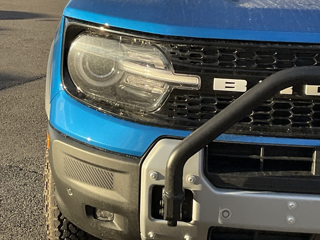 2025 Ford Bronco Sport Badlands photo 2