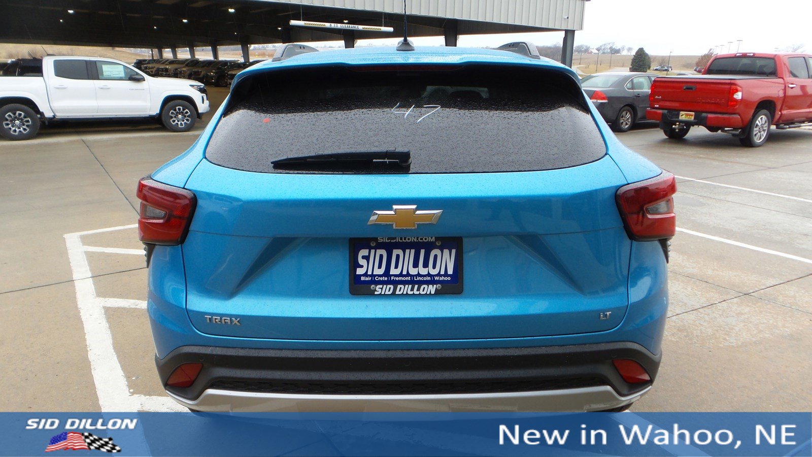 2025 Chevrolet Trax LT photo 4