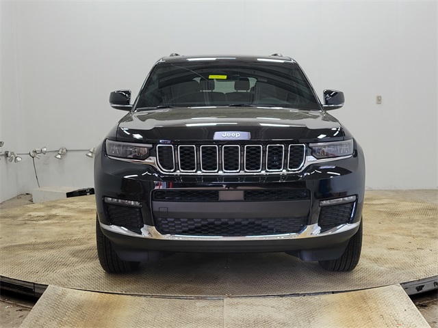 2025 Jeep Grand Cherokee Limited photo 8