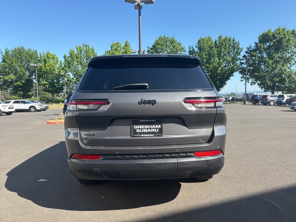 2024 Jeep Grand Cherokee Altitude photo 4