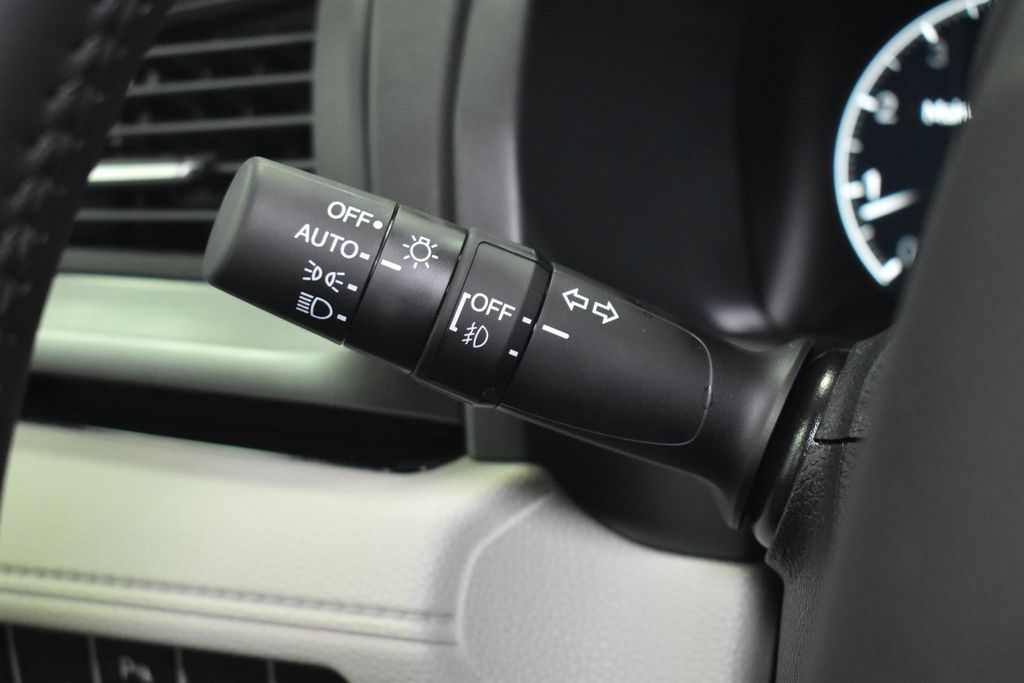 2026 Honda Odyssey Touring photo 15